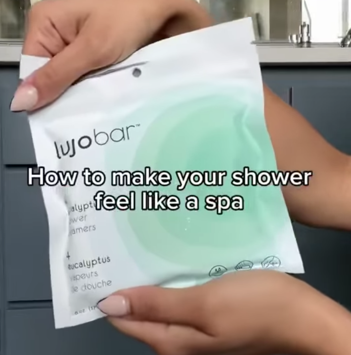 How to Turn Your Shower Into a Spa lujo bar